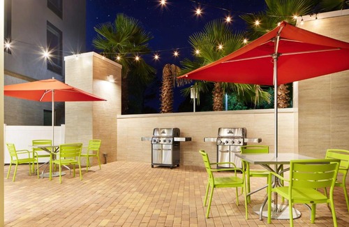 North River Shores Hotel | Home2 Suites By Hilton Stuart
