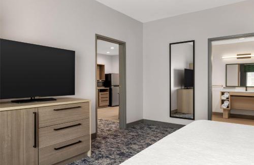 Lake Worth Hotel | Home2 Suites By Hilton Fort Worth Lake Worth