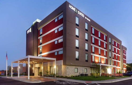 Fairgrounds Hotel | Home2 Suites By Hilton Louisville Airport Expo Center
