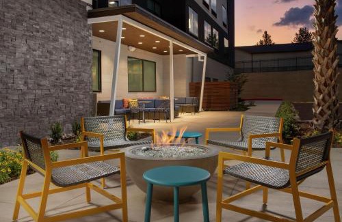 West San Antonio Hotel | Home2 Suites by Hilton San Antonio Lackland SeaWorld