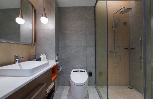 Jiang Han Hotel | Home2 Suites By Hilton Wuhan Hankou Railway Station