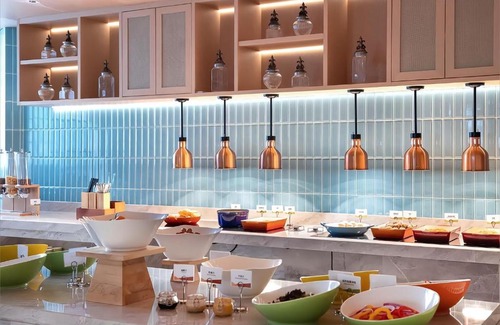 Jiang Han Hotel | Home2 Suites By Hilton Wuhan Hankou Railway Station
