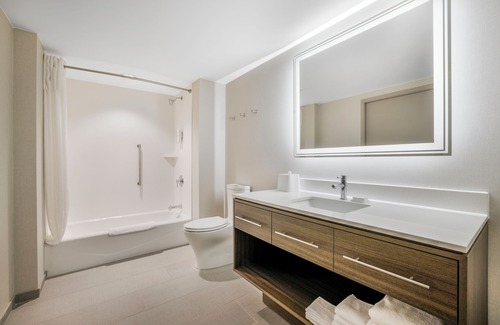 Aurora Hotel | Home2 Suites Hilton Aurora Medical Center