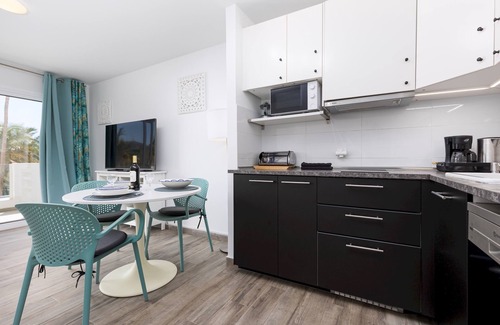 Tarajalejo Apartment | Home2Book Cozy Apt with Terrace near the Beach