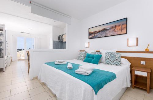 Morro Jable Apartment | Home2Book Cozy Sea View Studio Jandía Beach, Pool