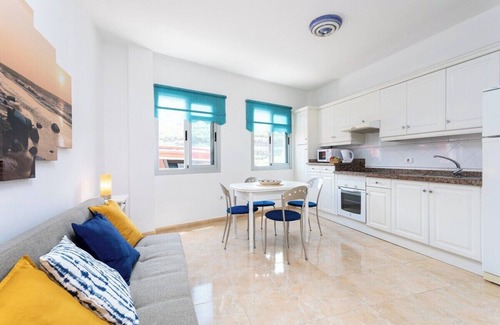 Los Sauces Apartment | Home2Book Sea Side Charco Azul Pool Apartment Wifi