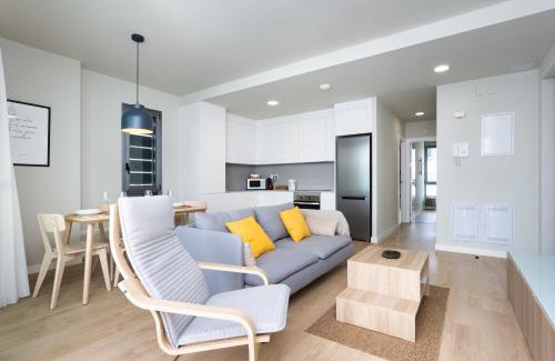 Los Gavilanes Apartment | Home2Book Modern Bright Apt Abades, Pool & Terrace