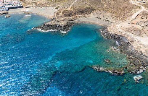 Los Gavilanes Apartment | Home2Book Modern Bright Apt Abades, Pool & Terrace