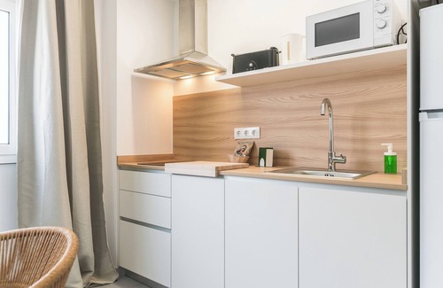 Vecindario Apartment | Home2Book Modern Studio & Roof Access