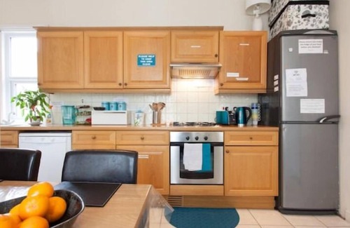 Southfield House | Home2Home-Rooms