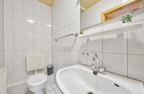 Deggendorf Apartment | home2stay Monteur Apartmenthaus Deggendorf Wifi Smart TV Parking