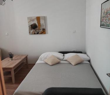 Brodarica Apartment | Home4U