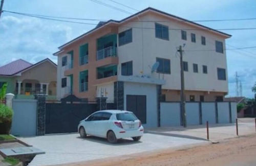 Adentan Apartment | Homeaway From Home 3