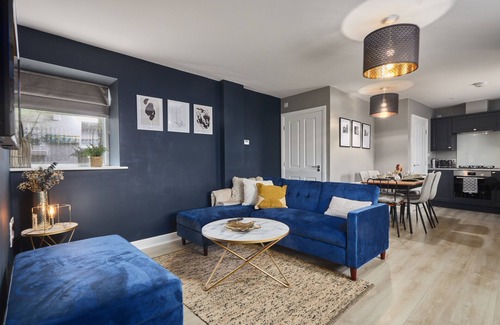 Leeds House | Homebird Property — Mill Cottage