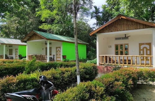 Barangabari Cottage | Homecation Samaina Cottage
