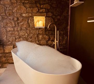 Chatton House | HomeDecor Cottages - Old Stable House