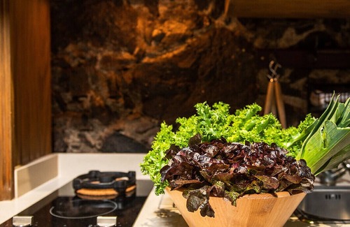 Tacoronte Apartment | HomeForGuest Cosy rural flat El Romero with large gardens