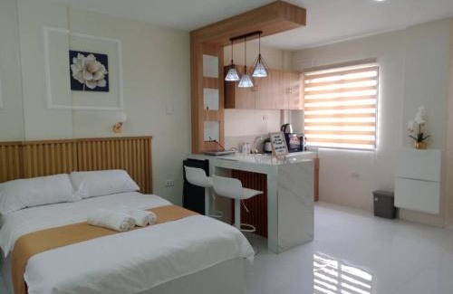 Lipa Apartment | homefortzone Lipa fully interior netflix pool and free parking