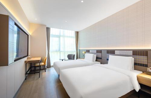 North Chaoyang Hotel | HomeInn Plus at China Intl Exhibition Center and Liufang Subway Stn