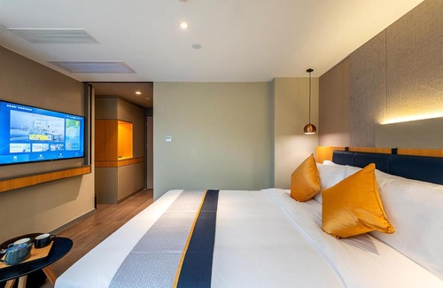 Gaoyao Hotel | HomeInn Selected Hotel Zhaoqing Jinli Center