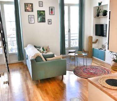 Centre Ville-Gare Apartment | Homelivia, Appart FRIDA, mezzanine, déco raffinée et balcon