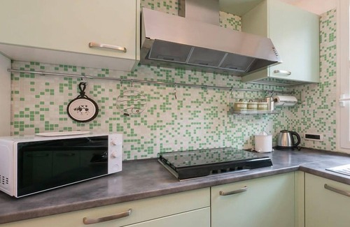 Cascina dei Pomi Apartment | HomeLovers Spacious Flat Close to Central Station