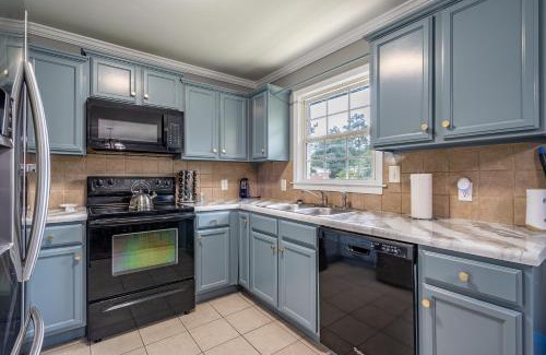 Atlanta Apartment | Homely & Alluring 5 bedrooms in Atlanta by Deity Villas