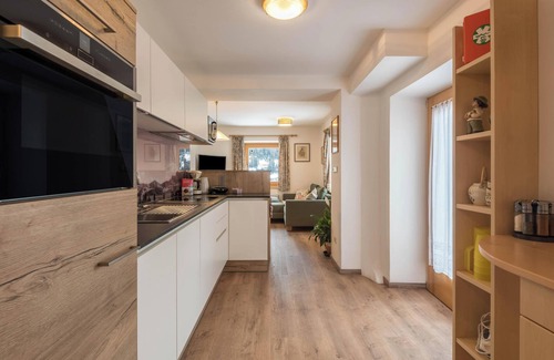 Siusi Apartment | Homely Apartment “Santner Villa Erna” with Mountain View