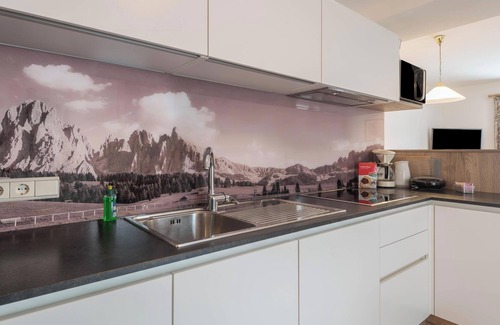 Siusi Apartment | Homely Apartment “Santner Villa Erna” with Mountain View