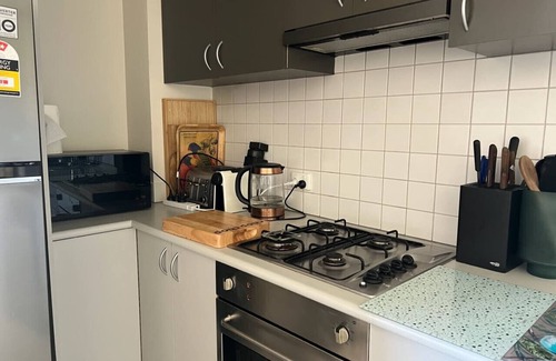 St. Kilda East Apartment | Homely Flat - St Kilda East | Underground Parking