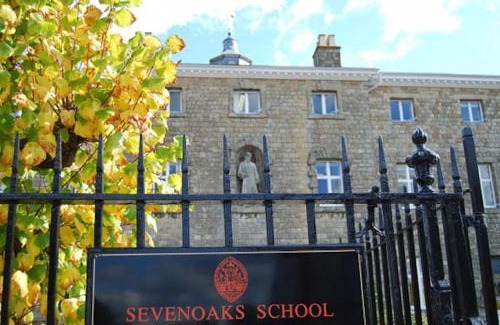 Sevenoaks House | Homely holiday house in central Sevenoaks