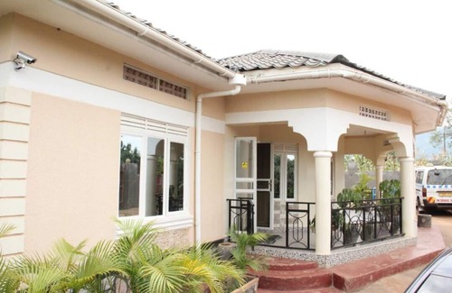 Masindi House | HOMELY HOME MASINDI A home away from from Home