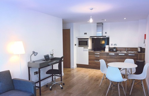 Sheffield City Centre Apartment | Homely Serviced Apartments - Blonk St