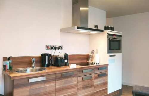 Sheffield City Centre Apartment | Homely Serviced Apartments - Blonk St