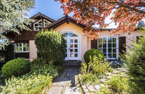 Ammerland Apartment | Homely Stay in a romantic lodging with sauna&gym