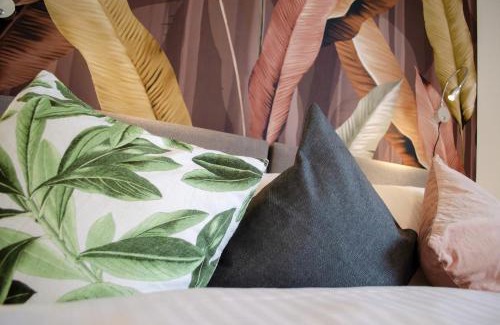 Sendlinger Feld Apartment | HOMELY STAY Studio 8 - Relaxed Self-Check-In room in Munich