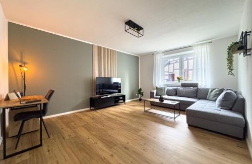 Lemfoerde Apartment | Homelystays Stilvolles Apartment an der Kirche