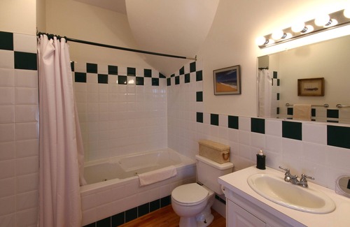 Saint John Bed & Breakfast | Homeport Historic Bed & Breakfast/Inn c 1858