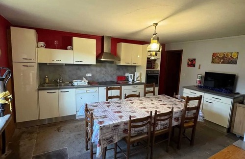 Fougerolles-Saint-Valbert House | Homerez - House near Fougerolles-Saint-Valbert