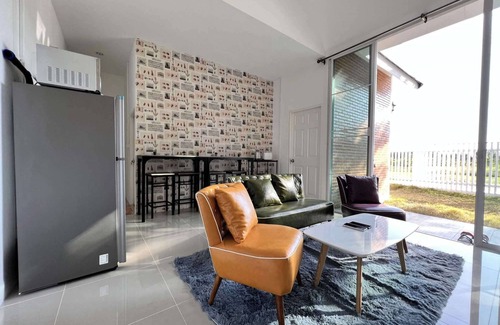 San Pa Thong House | Homerent @ Sariam Lake Chiang Mai
