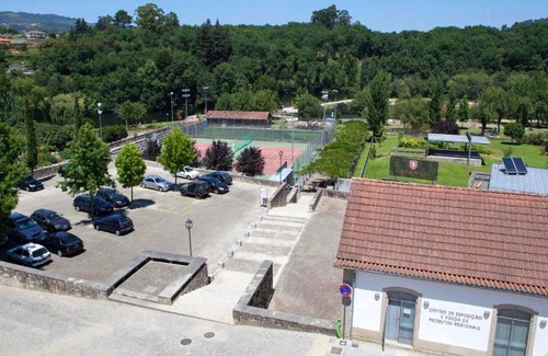 Ponte da Barca Apartment | Homerez - 100 m away from the beach! Appartement for 2 ppl. at Ponte da Barca
