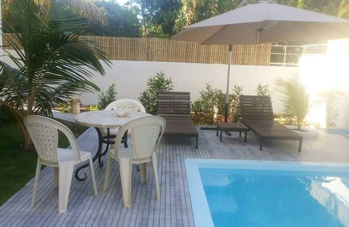 Pointe aux Biches Apartment | Homerez - 210 m away from the beach! Appartement for 6 ppl. with swimming-pool