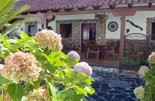 Los Silos Apartment | Homerez - Amazing appartement 5 km away from the beach for 4 ppl. with terrace