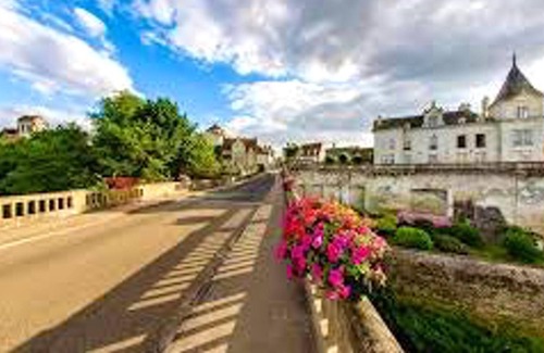 La Roche-Posay House | Homerez - Amazing house for 4 ppl. with terrace at La Roche-Posay