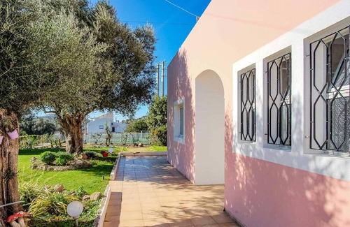 Monchique House | Homerez - Amazing house 15 km away from the beach for 8 ppl. with shared pool