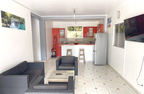 Saint-Esprit Villa | Homerez - Amazing villa 8 km away from the beach for 9 ppl. with swimming-pool