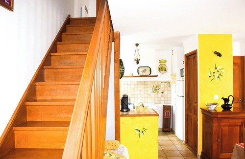 La Roche-sur-le-Buis Apartment | Homerez - Apartment in La Roche-sur-le-Buis