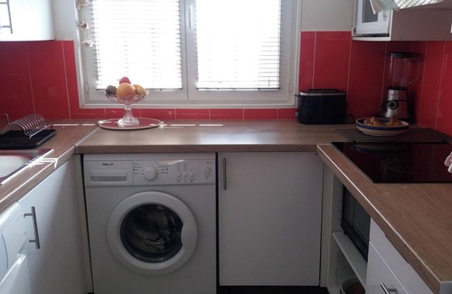 Paray-Vieille-Poste Apartment | Homerez - Apartment in Paray, terrace
