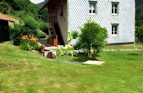 Plancher-les-Mines Apartment | Homerez - Apartment Plancher-les-Mines