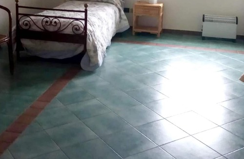 Pontecagnano Faiano Apartment | Homerez - Apartement 4 km away from the beach for 3 ppl. with garden at Faiano